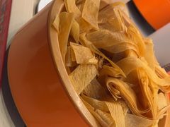 -龍歌自助小火锅(市北台东利群店)