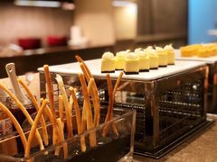 -深圳彭年万丽酒店