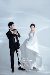 -雪中彩影婚纱摄影·微光艺术中心