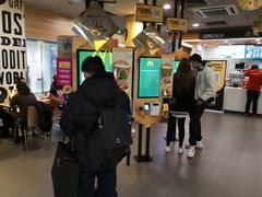 -麦当劳(中山公园龙之梦店)