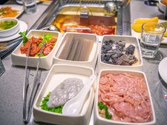 -海底捞火锅(新松江路生日主题店)