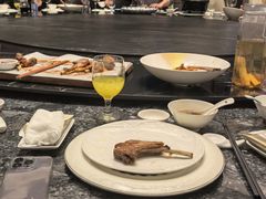 -荣誉海鲜酒楼(海湾店)