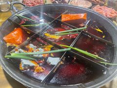 -正南齊北重庆老火锅(光华村直营店)