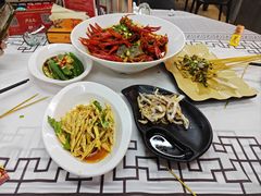 -严三毛口味虾·小严同学的店(曙光路直营店)