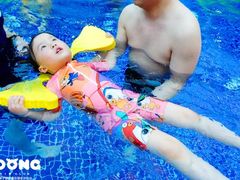-龙格亲子游泳俱乐部(泊富中心)