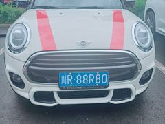 -南充通源宝马4S店(高坪店)