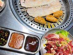 -马路牙子烧烤音乐酒馆(望京店)