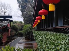 -峨眉山报国寺