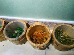 -丽丽三鲜螺蛳粉(田林路店)