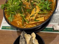 -肥汁米蘭香港米线(定西路店)