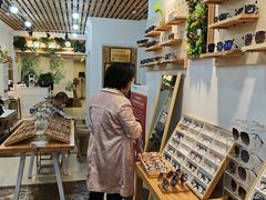 -名镜廊(宝源路店)
