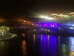 -翠山·映月湖景餐厅(映月湖公园店)