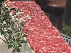 -左庭右院鲜牛肉火锅黑金店(陆家嘴中心店)