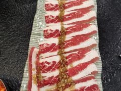 -臻牛烤肉