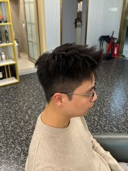 -即型男士理发工作室