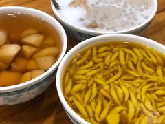 槐花粉-冰神糖水铺(国贸中心店)