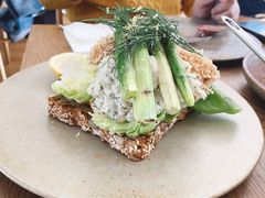 炸海鲈鱼三明治-BOR Eatery(安福路店)