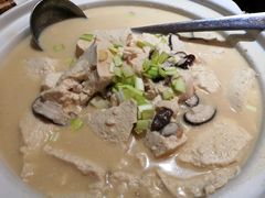 砂锅豆腐-蠔友汇·海鲜·生蚝烧烤(大东店)