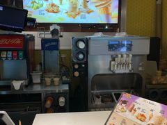 -麦当劳(中山公园龙之梦店)