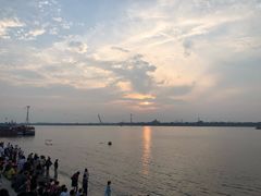 -人民防洪胜利纪念塔