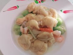 -沪华海鲜大酒楼(南汇店)
