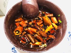 现炸辣椒油-京门老爆三·铜锅涮肉 爆肚(望京店)