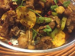 干锅牛蛙-徽州月·民间徽菜(浦东总店)