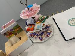 -YooMee优美智能科技美肤机构