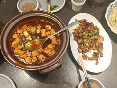 -五谷丰登农家院·地道胶东菜·海鲜烧烤(威海店)