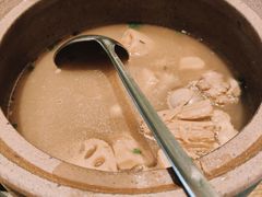 -湘力力小院·鱼汤泡饭(枫林路店)
