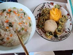 -鲸育宝宝月嫂(徐汇店)