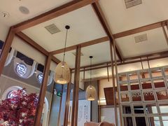 -三人行骨头王火锅(长寿店)