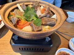 丽江腊排骨火锅-一坐一忘云南菜(三里屯店)