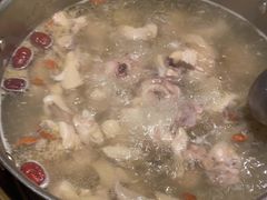 -一席地·本地鸡窝·杭帮鸡火锅(萧山银隆百货店)