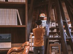 -良友书坊(安徽路店)