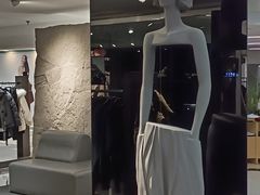 -上海置地广场(南京东路店)