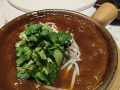 砂煲鱼翅-鱼翅楼·津派砂锅鱼翅(水上公园店)