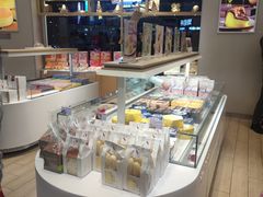 -好利来(南京路一店)