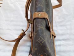 -小飞侠奢侈品回收 寄卖 养护(宝山宝龙广场店)