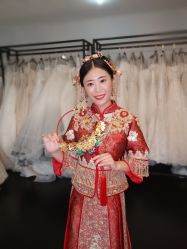 -雪莉美妆婚纱馆