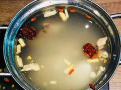 -龙聚德北京烤鸭(沙坪坝华宇A馆店)