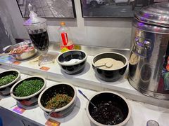-卤校长老火锅(杨家坪直营店)