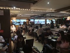 大堂-大头虾越式风味餐厅(光明广场店)