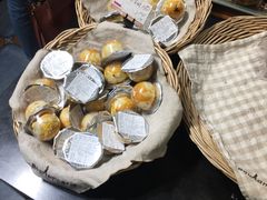 -苹果花园(龙漕路店)