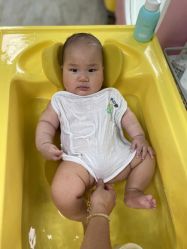 -小鸭先知婴儿游泳馆