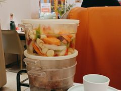 -黄记煌三汁焖锅(新佳丽江汉路店)