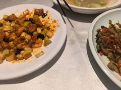 -鑫巴蜀小镇 · 水煮鱼专研店(玉桥店)