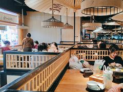 -九锅一堂酸菜鱼(万达广场店)