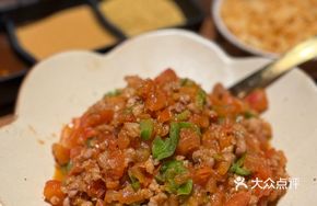 Winter Melon and Pig's Blood Stir-fry with Three Chopped Ingredients