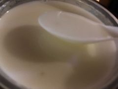 椰青西米露-特式糖水铺甜品